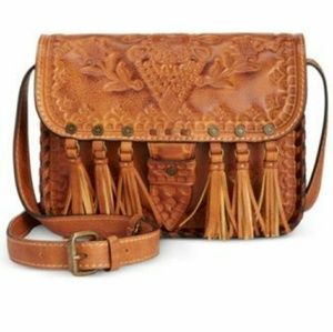 FLASH SALE Patricia Nash Fringe and Tooled Purse